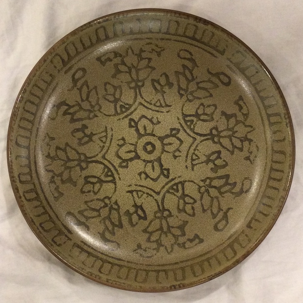Pier 1 Green Batik Salad Plates 8.25” Set of 4